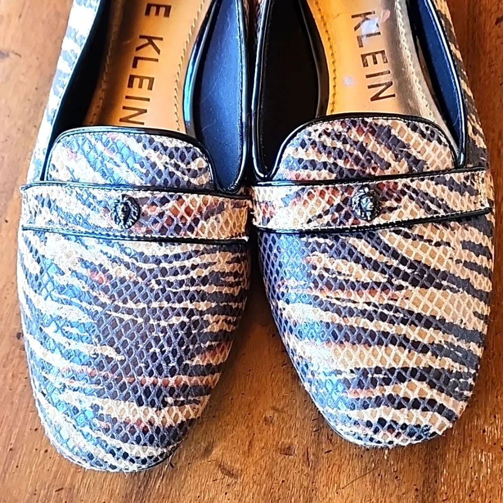 Anne Klein iflex Tiger Loafer Women's Size 6 - Picture 3 of 10